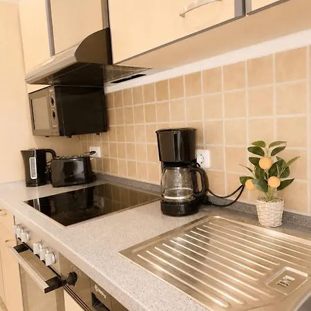 4 * Брунсбюттель